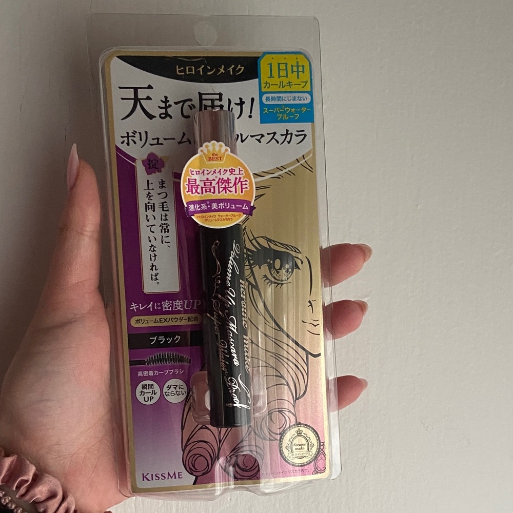 Heroine Mascara — Black Lash Volume & Curl